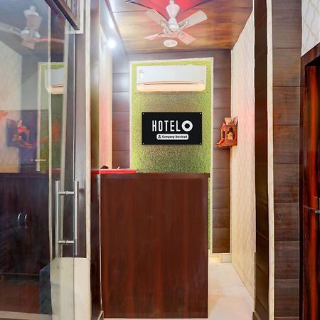 Super Hotel O Sankat Mochan Gandhi Nagar Kakarmatha Exteriör bild